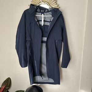 Lululemon cloud crush jacket true navy size 6